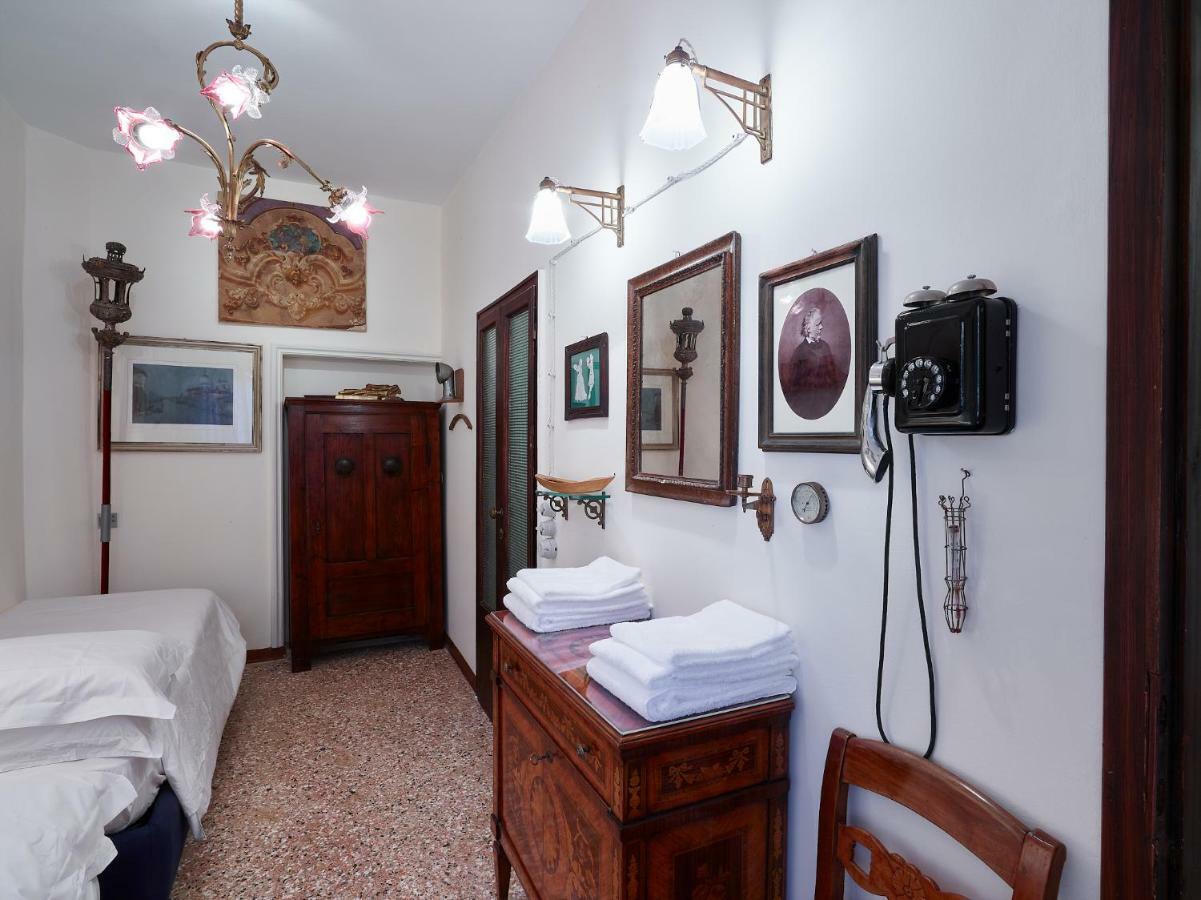 Palazzo Morosini Brandolin Dimora Romantica Venesia Bagian luar foto