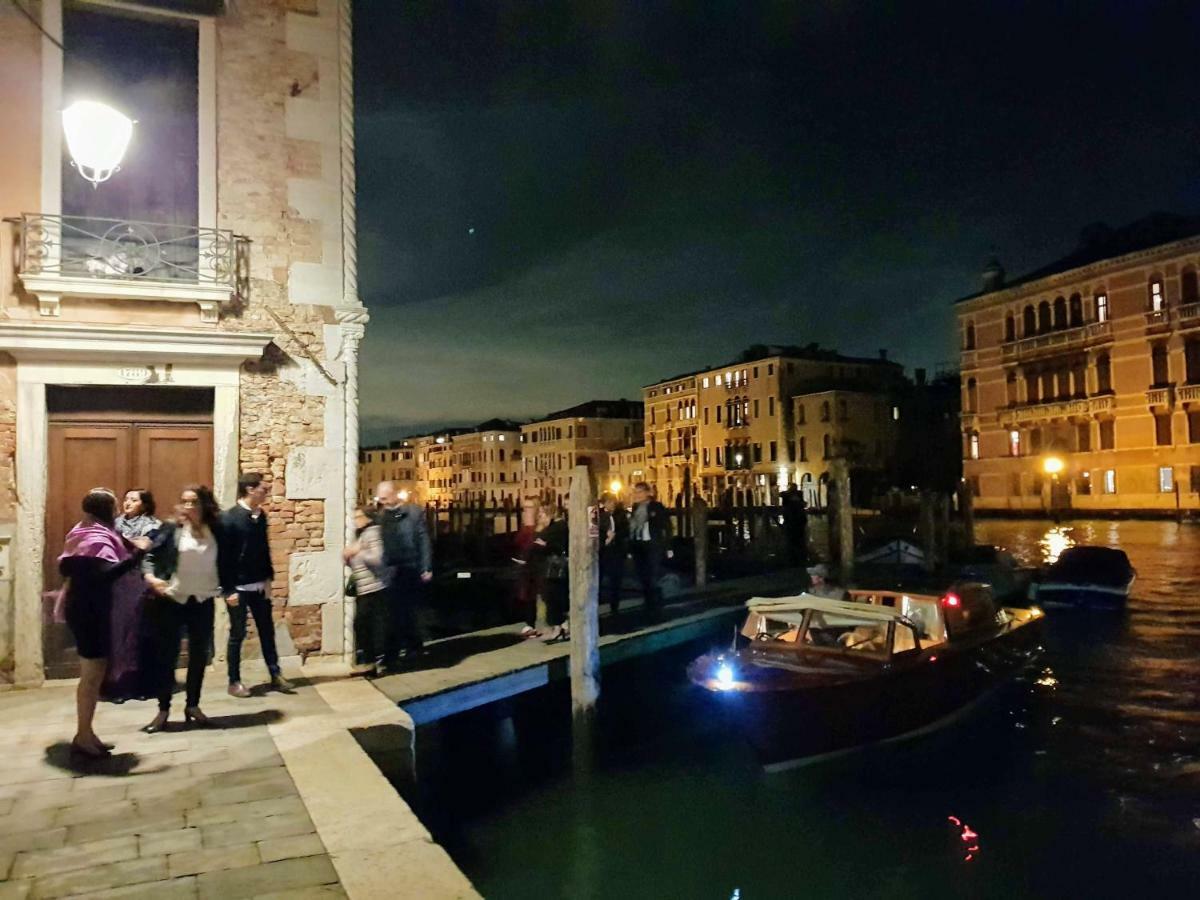 Palazzo Morosini Brandolin Dimora Romantica Venesia Bagian luar foto