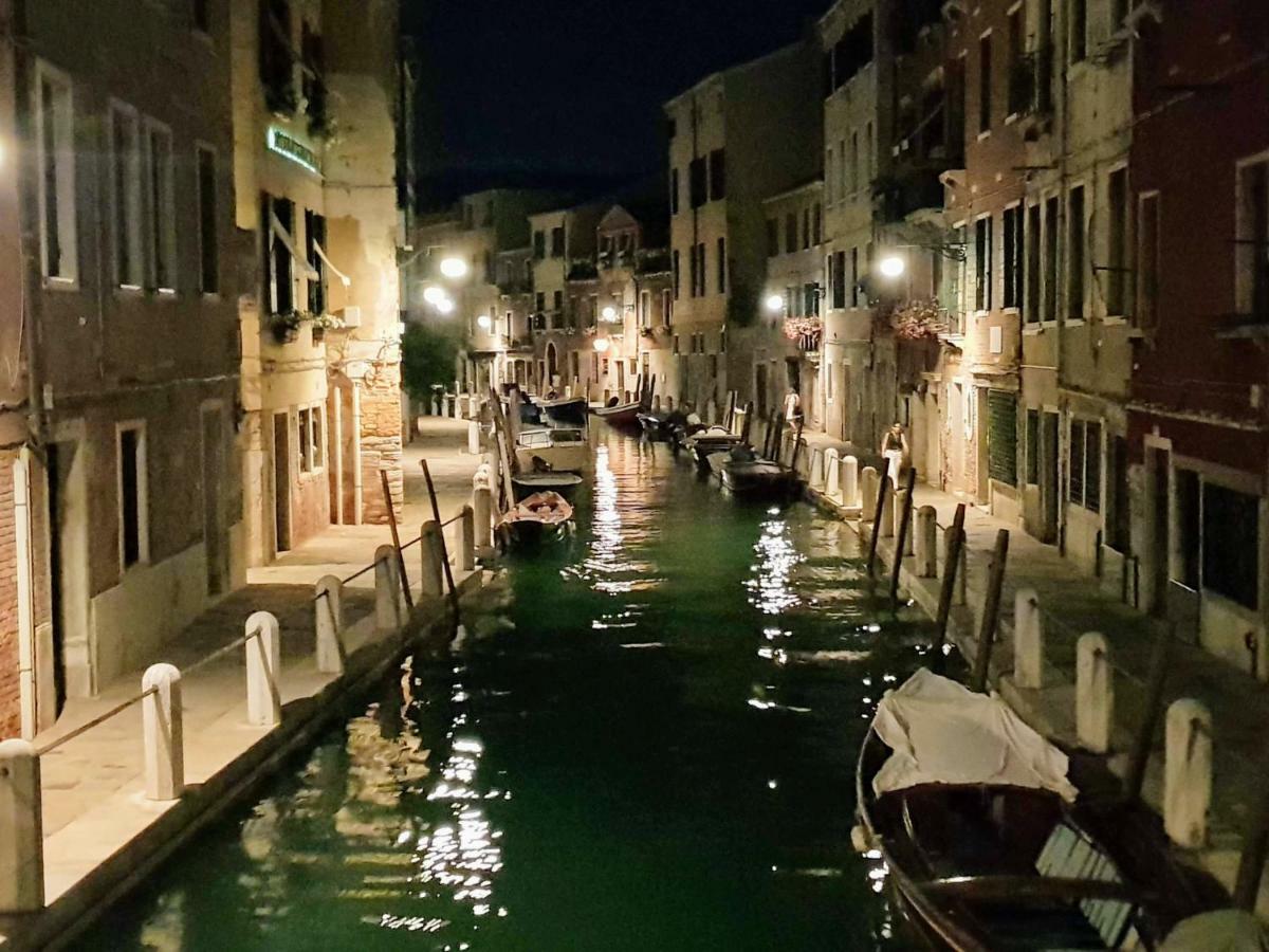 Palazzo Morosini Brandolin Dimora Romantica Venesia Bagian luar foto