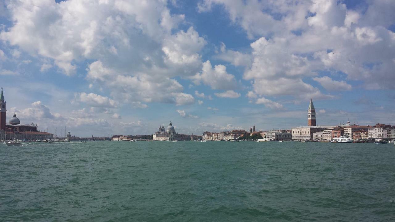 Palazzo Morosini Brandolin Dimora Romantica Venesia Bagian luar foto