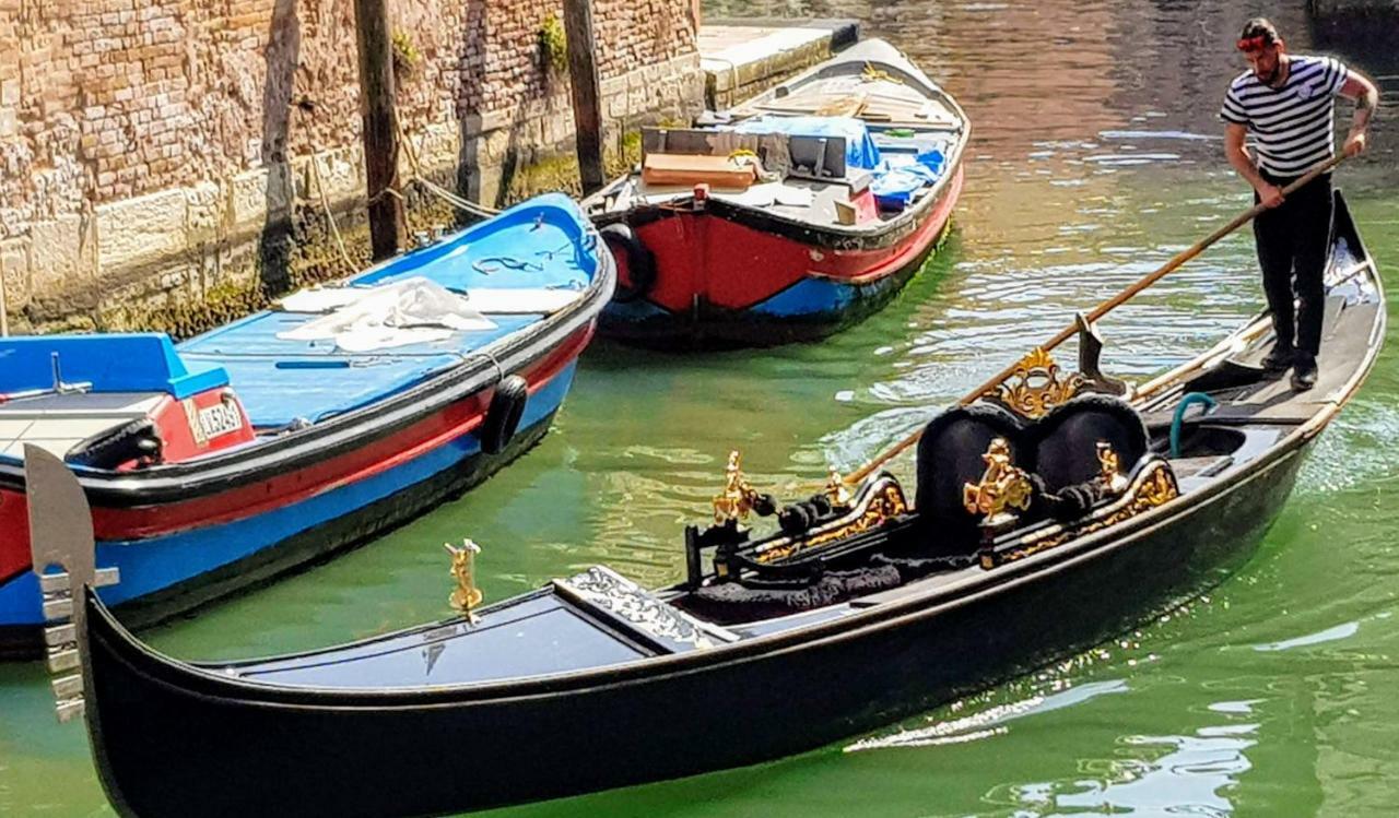 Palazzo Morosini Brandolin Dimora Romantica Venesia Bagian luar foto
